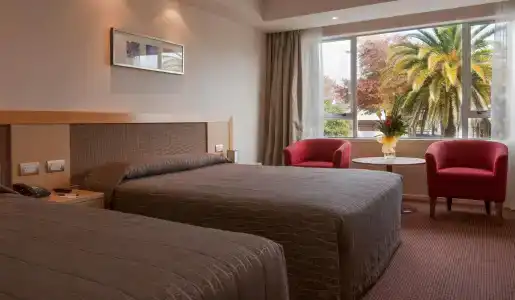 Copthorne - 5
