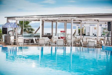 Blue Marine Resort and Spa - 17