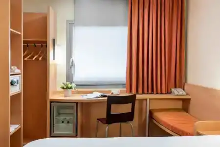 Ibis Izmir Alsancak - 18