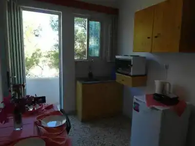 Eri Studios - 90