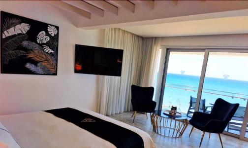The Ciao Stelio Deluxe (Adults Only) - 47