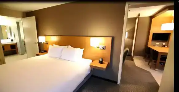 Hyatt Place Dfw - 6