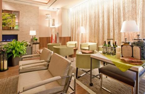 Hilton Garden Inn Central Park South - 3