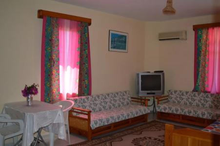 Erasmus Apart - 3