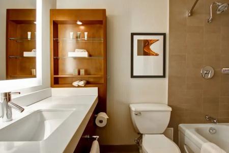 Hilton/Meadowvale - 62