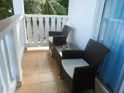 Divers Lodge Guest House - 28