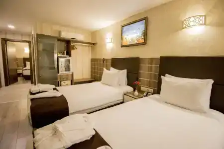 Business Han - 61