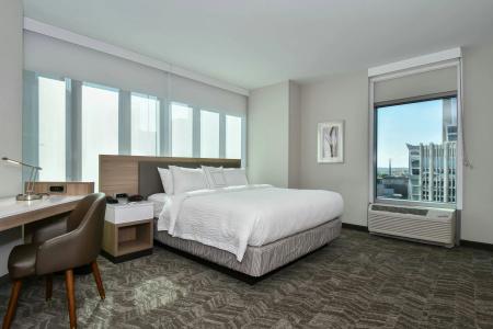 SpringHill Suites by Marriott Charlotte Uptown - 46