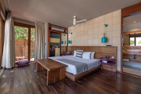 Mi Amor a Colibri Boutique-Adults Only - 2