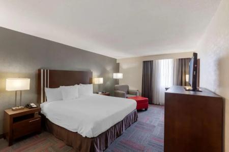 Best Western Plus Toronto Airport - 32