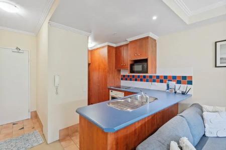 Crystal Bay On The Broadwater - 168