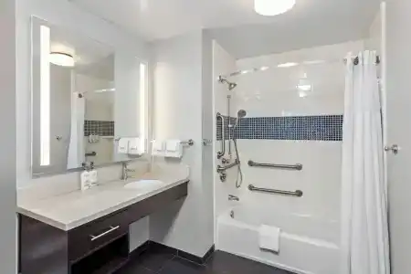 Home2 Suites by Hilton Albany Airport/Wolf Rd - 78