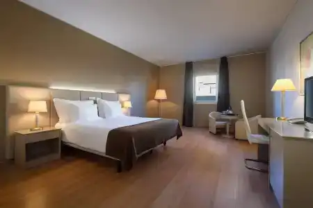 Tryp By Wyndham Porto Centro - 7