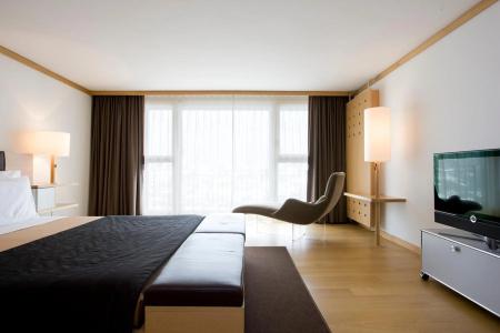 The Omnia - 2