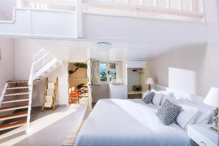 Notos Heights & Suites - 30