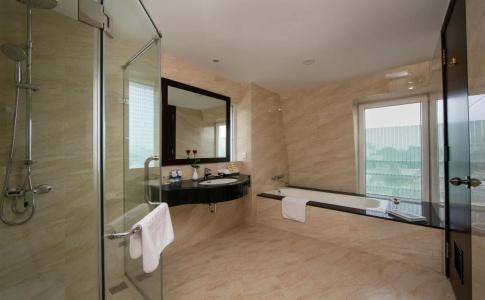 Zephyr Suites Boutique - 6