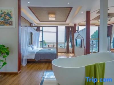 Khum Phucome -Sha Extra Plus - 228