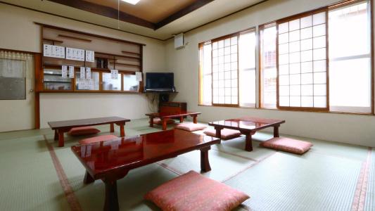 Takanoya - 11
