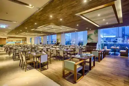 a La Carte Da Nang Beach - 30