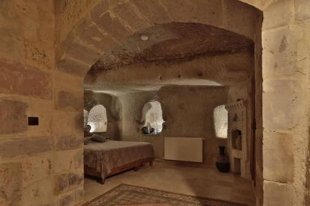 Charming Cave - 13