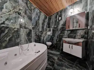 Falcon Cave Suites - 20