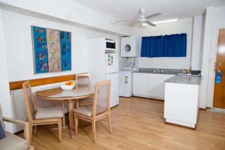 Cullen Bay Resorts - 67