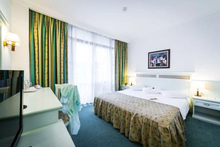 Helena Park - Ultra All Inclusive - 30