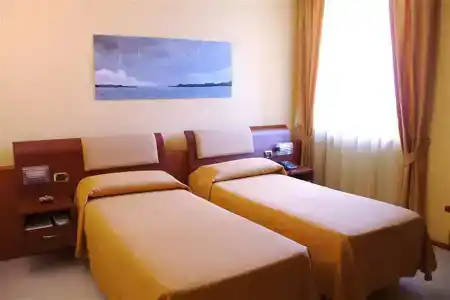 Best Western Nettuno - 78