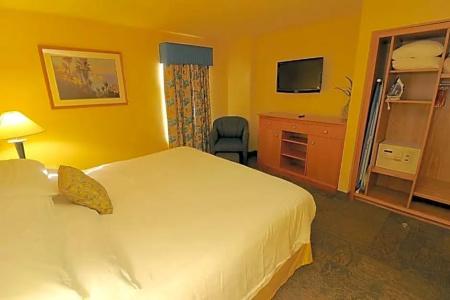 Ocean Key Resort - 31