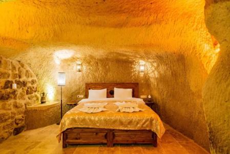 Atilla's Cave - 434