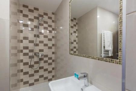 Premium Crown Suites - 12