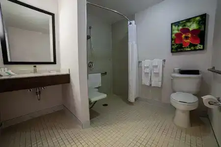 Hilton Garden Inn Montreal Airport - 62