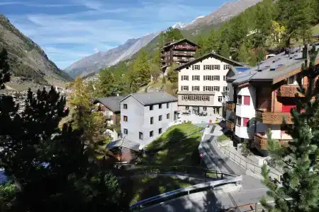 Zermatt Youth Hostel - 10
