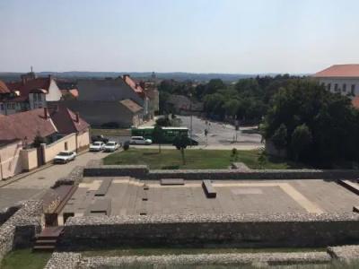City Agoston - 12