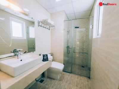 Reddoorz Plus Near Cau Giay Park - 70