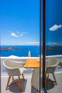 Chic Santorini - 33