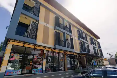 Petch Ranong @ Town - 0