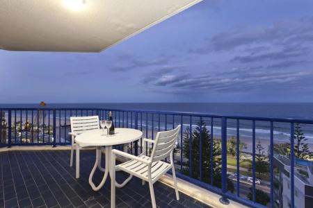 Surf Regency - 72