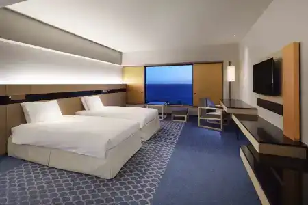 Hilton Tokyo Bay - 34