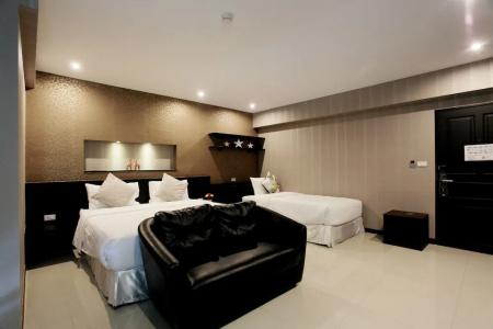 Chateau de Sukhumvit - 64