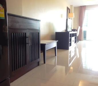 August Suites - 33