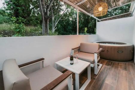 Bamboo Suites Boutique - 116