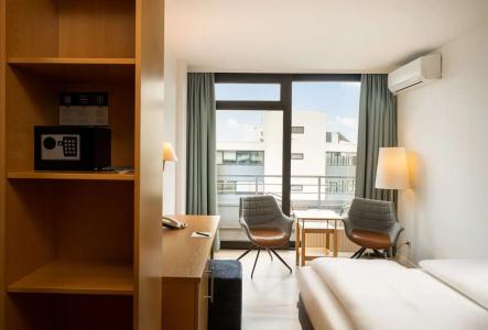 ArtAna Neotel - 21
