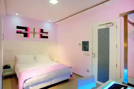 Tasso Suites & Spa - 36