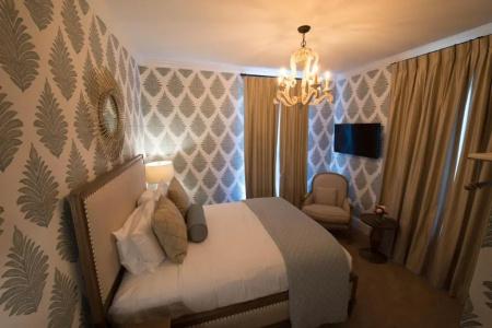 Serenity Inn - 84