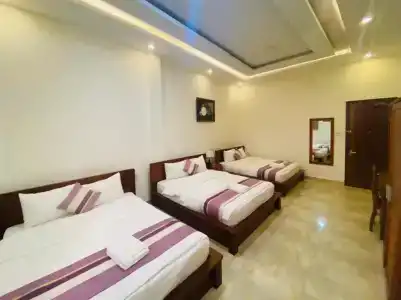 Hoang Quan - 31