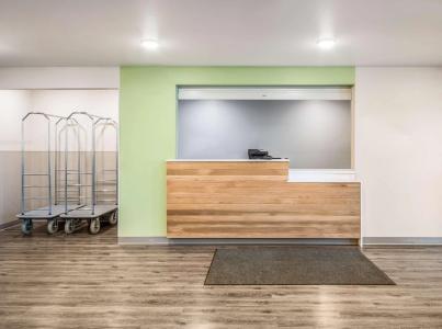 WoodSpring Suites Orlando Kissimmee Maingate - 22