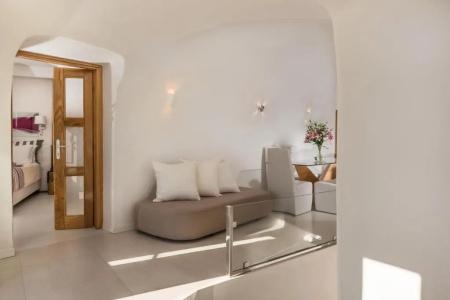 Elite Luxury Suites - 289