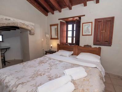 Goulas Traditional Guesthouse - 46