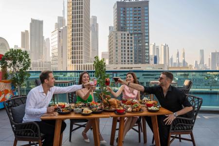 Radisson Blu, Dubai Canal View - 35